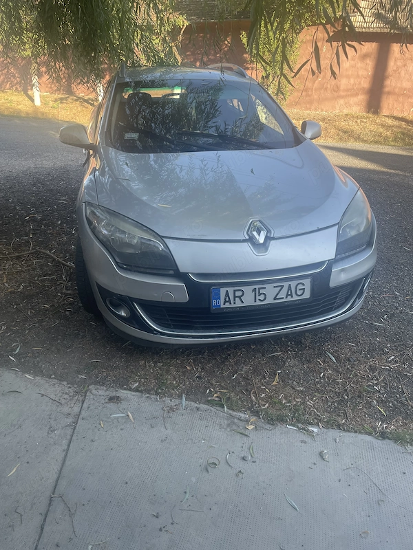 Vând Renault megane 3