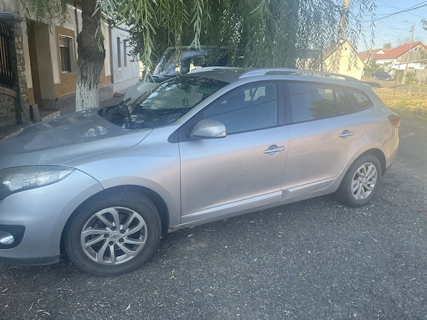 RENAULT Megane 2013 — imagine 3