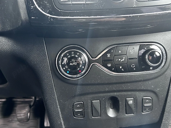 DACIA Logan 2016 — imagine 3