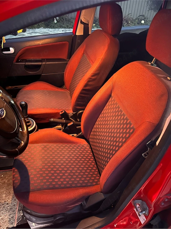 FORD Fiesta 2004 — imagine 6