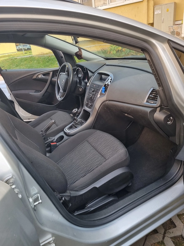 OPEL Astra 2015 — imagine 10