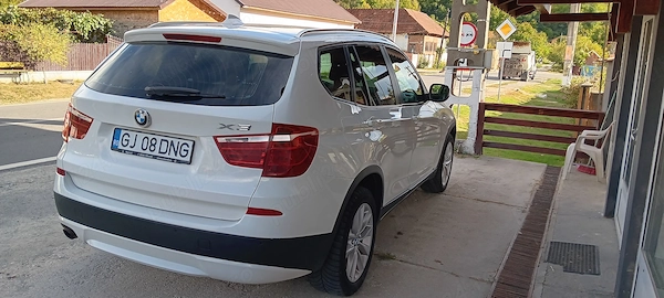 BMW  2011 — imagine 4