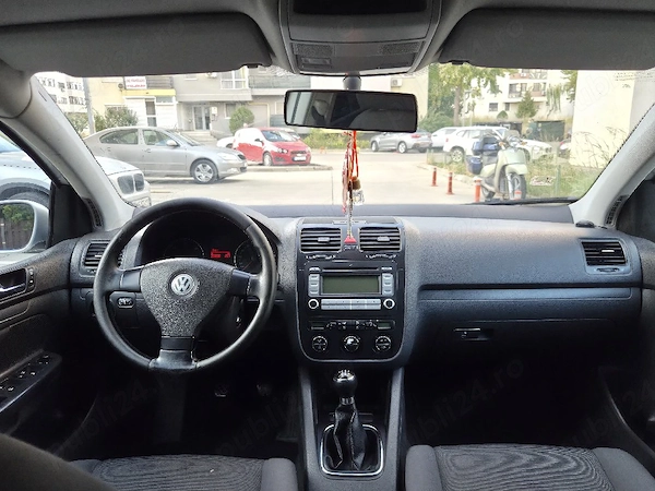 VOLKSWAGEN Golf 2006 — imagine 3