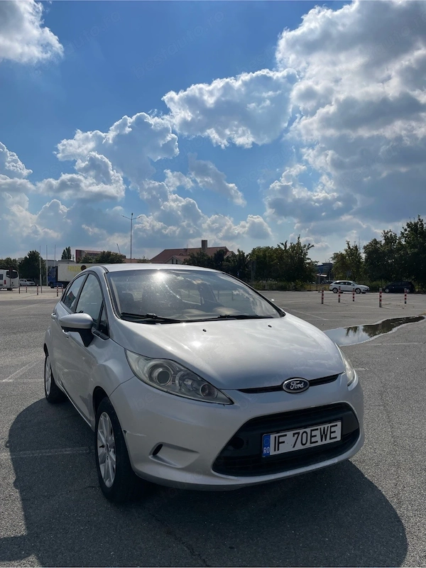 FORD Fiesta 2011 — imagine 2