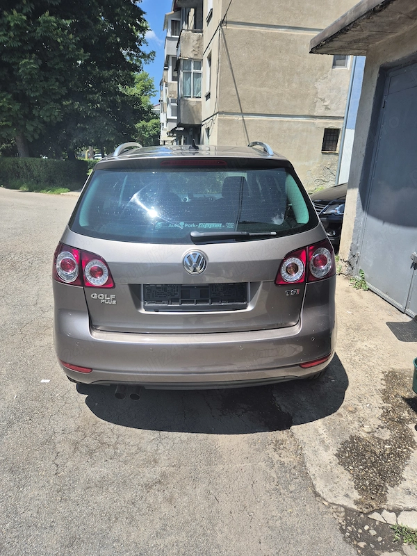 VOLKSWAGEN Golf 2012 — imagine 3