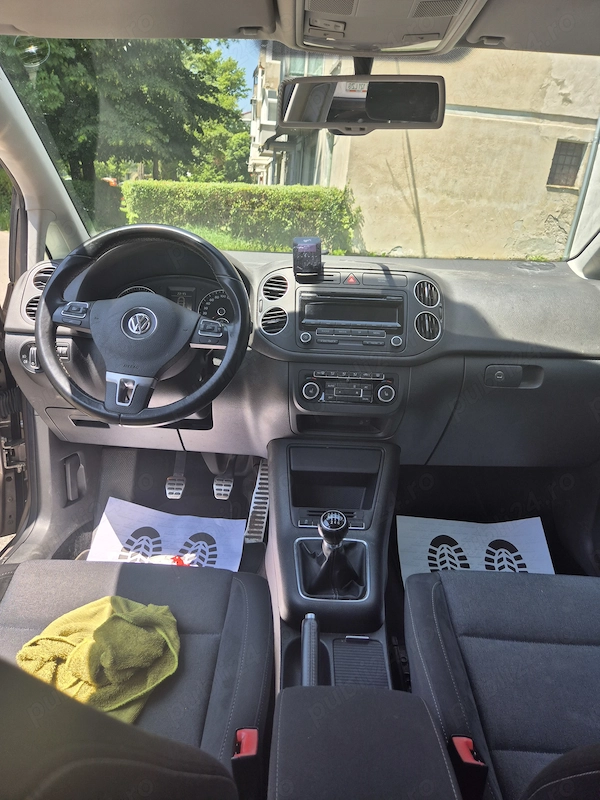 VOLKSWAGEN Golf 2012 — imagine 4