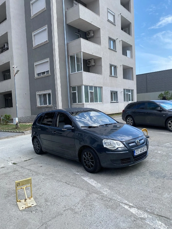 VOLKSWAGEN Polo 2009 — imagine 10