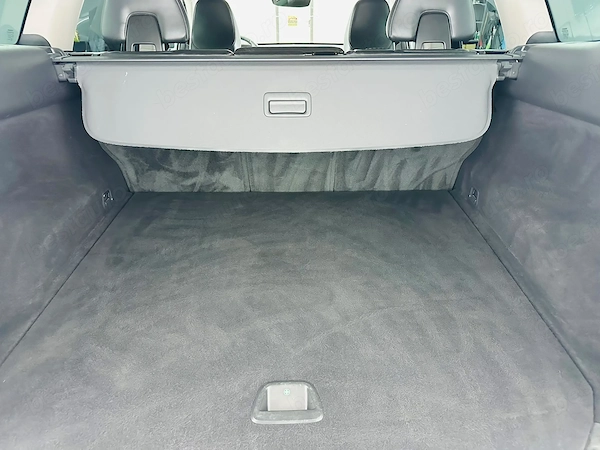 VOLVO XC60 2017 — imagine 15