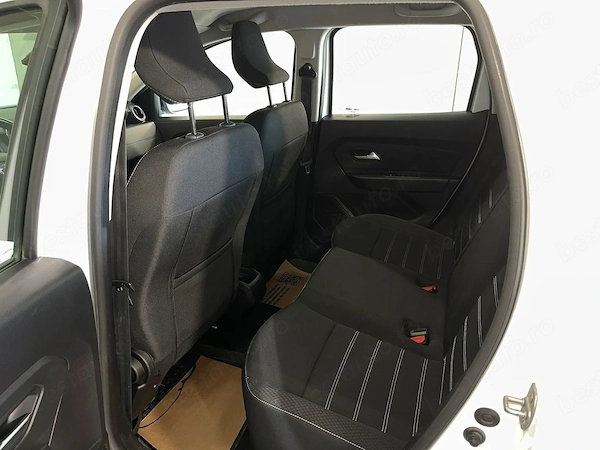 DACIA Duster 2022 — imagine 11