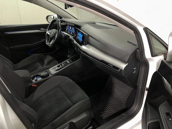 VOLKSWAGEN Golf 2022 — imagine 10