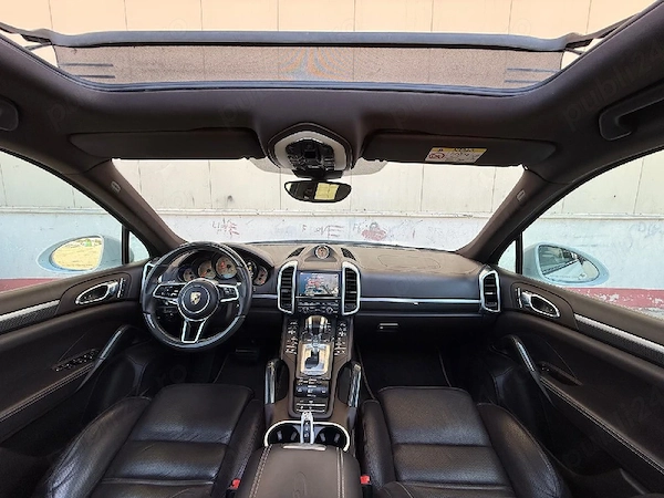 PORSCHE Cayenne 2016 — imagine 3