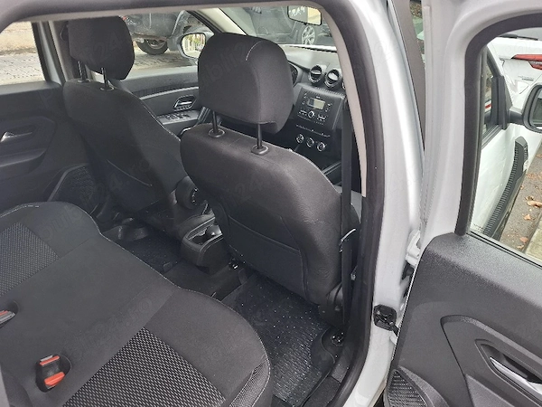 DACIA Duster 2019 — imagine 3