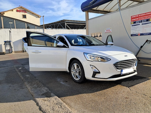 FORD Focus 2020 — imagine 3