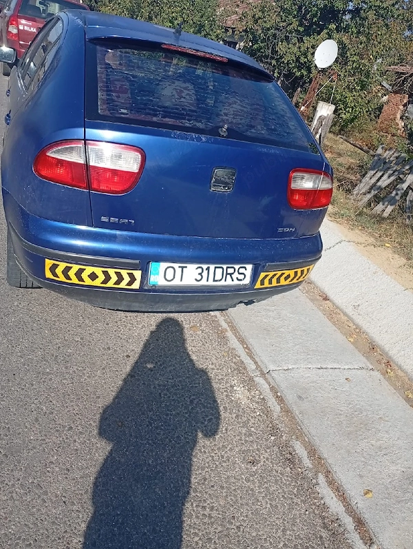 SEAT Leon 2001 — imagine 3