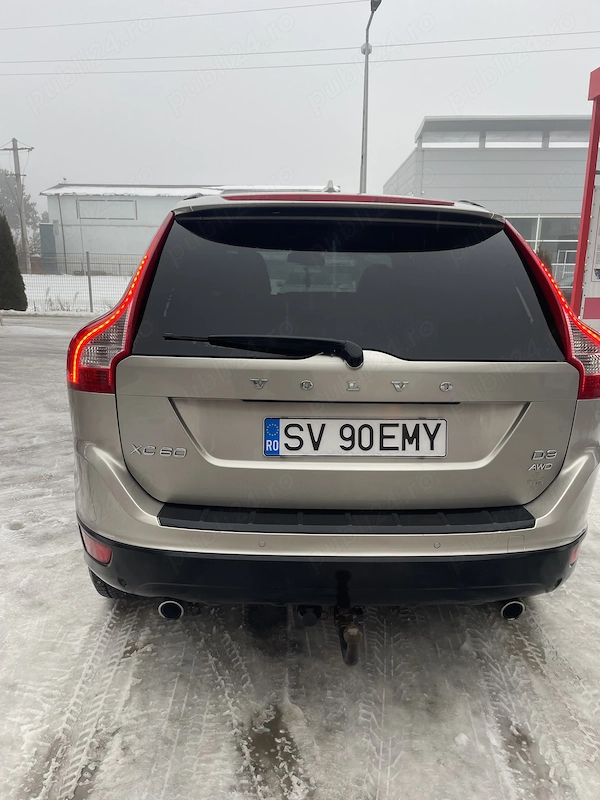 VOLVO XC60 2011 — imagine 3