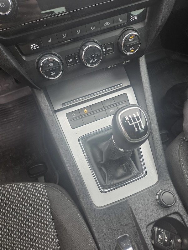 SKODA Octavia 2014 — imagine 2