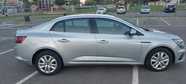 RENAULT Megane 2021 — imagine 4