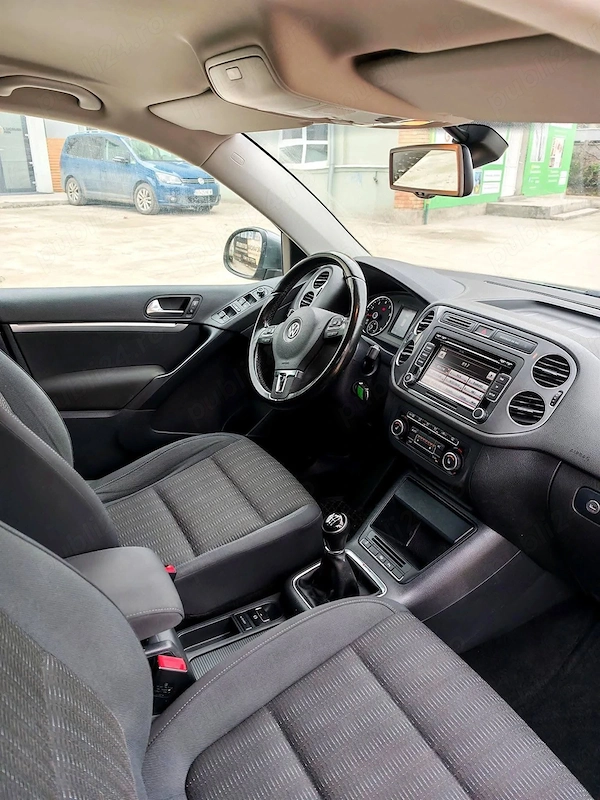 VOLKSWAGEN Tiguan 2012 — imagine 9