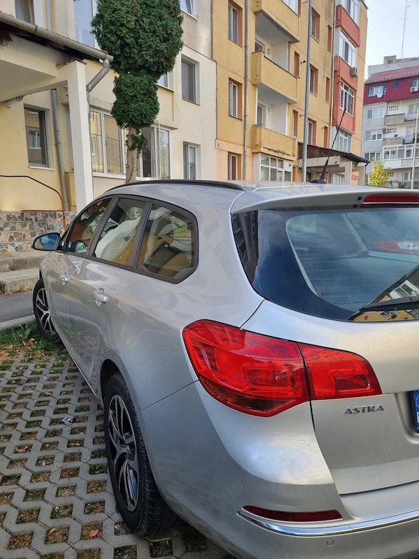 OPEL Astra 2015 — imagine 6