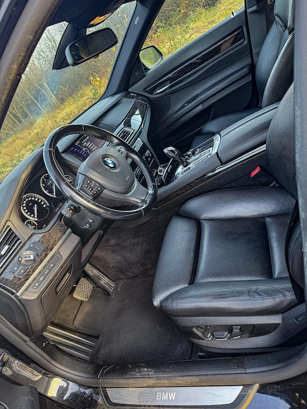 BMW Seria 7 2012 — imagine 4