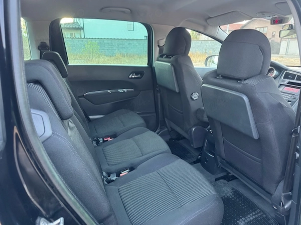 PEUGEOT 5008 2012 — imagine 10