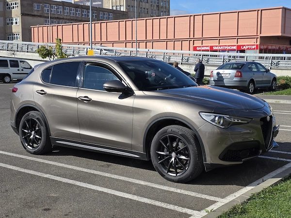 ALFA ROMEO Stelvio 2019 — imagine 2