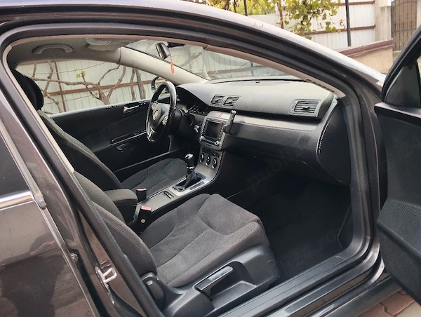 VOLKSWAGEN Passat 2006 — imagine 9