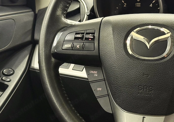 MAZDA 3 2010 — imagine 15