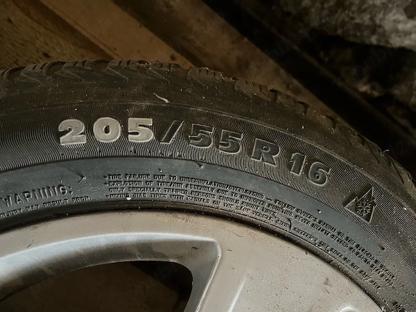 AUDI A4 2001 — imagine 1