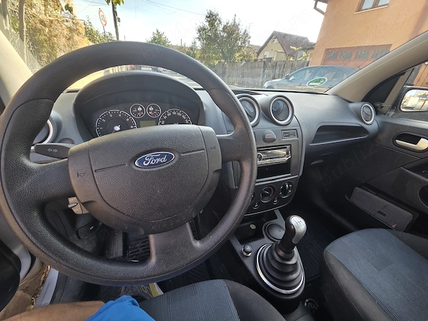 FORD Fiesta 2006 — imagine 8