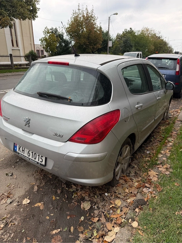 PEUGEOT 308 2009 — imagine 3