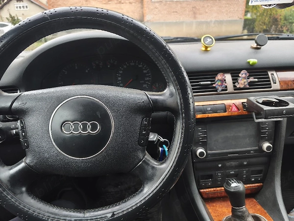 AUDI A6 2001 — imagine 3
