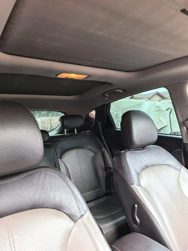 HYUNDAI ix35 2012 — imagine 2