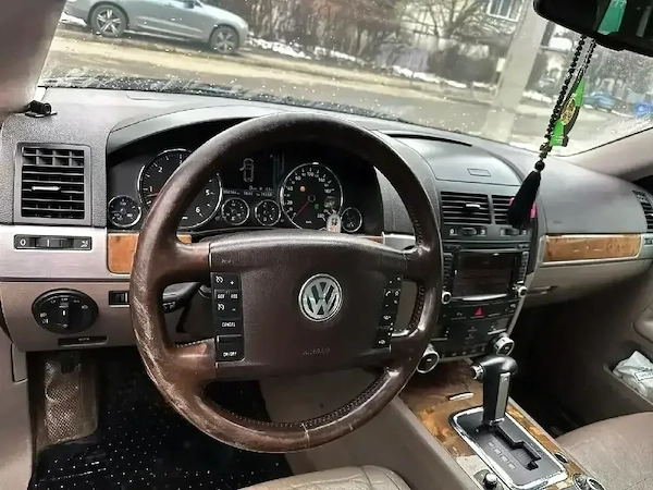 VOLKSWAGEN Touareg 2008 — imagine 3
