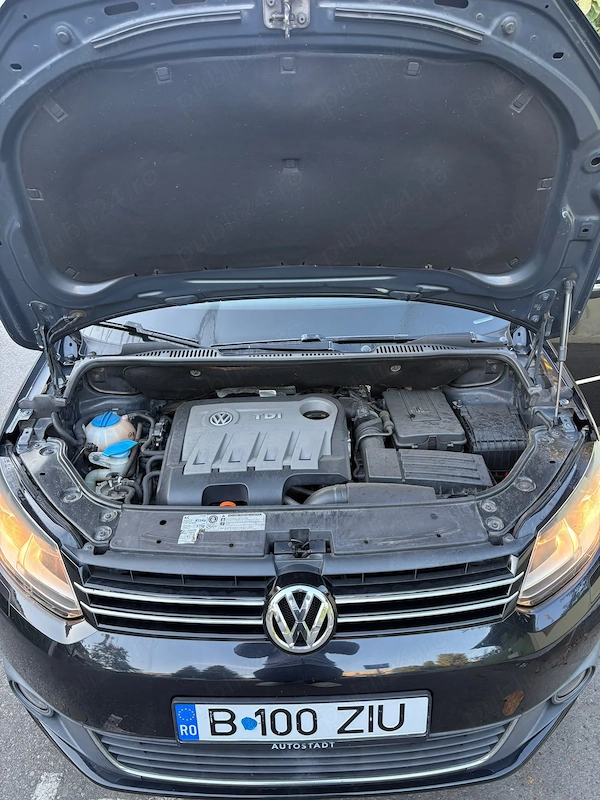 VOLKSWAGEN Touran 2012 — imagine 4