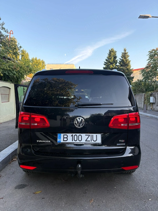 VOLKSWAGEN Touran 2012 — imagine 8