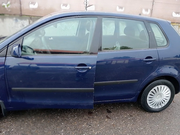 VOLKSWAGEN Polo 2002 — imagine 3