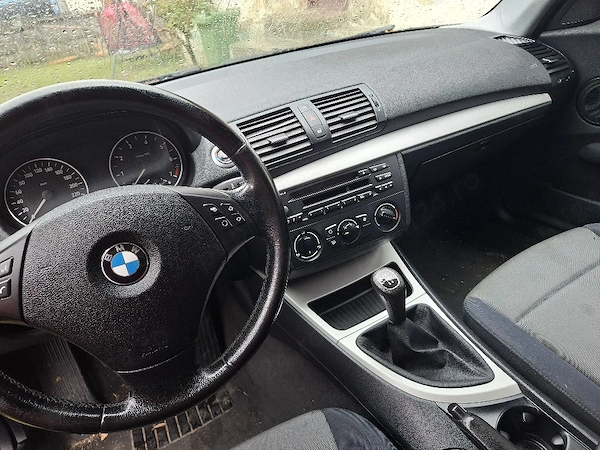 BMW Seria 1 2006 — imagine 4