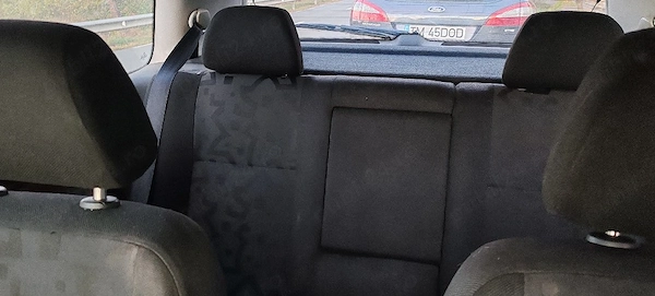 VOLKSWAGEN Golf 2000 — imagine 2