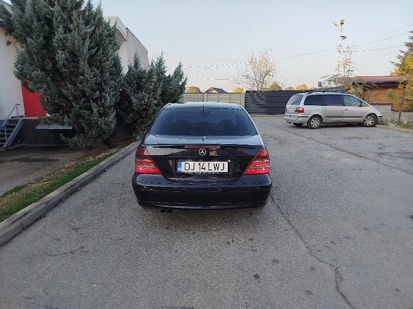 MERCEDES-BENZ C-Class 2006 — imagine 2
