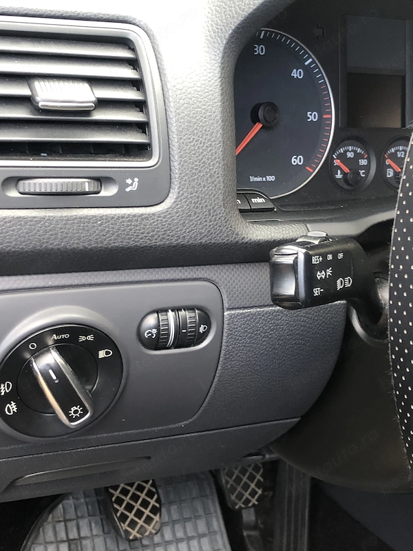 VOLKSWAGEN Golf 2006 — imagine 9