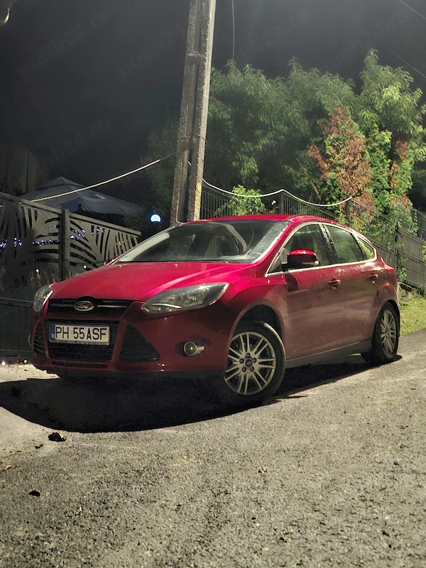 FORD Focus 2013 — imagine 3