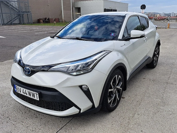 TOYOTA C-HR 2020 — imagine 4