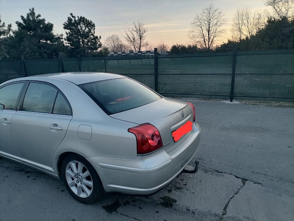 TOYOTA Avensis 2004 — imagine 3