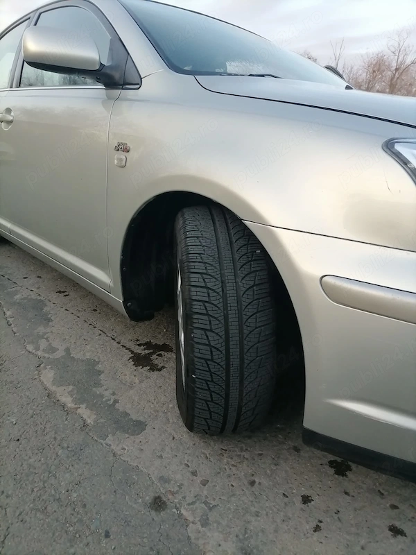 TOYOTA Avensis 2004 — imagine 9