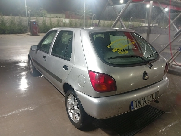FORD Fiesta 2000 — imagine 5