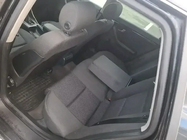 AUDI A4 2003 — imagine 9