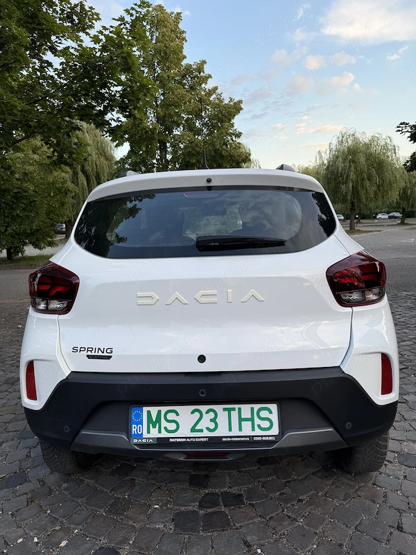 DACIA Spring 2023 — imagine 4