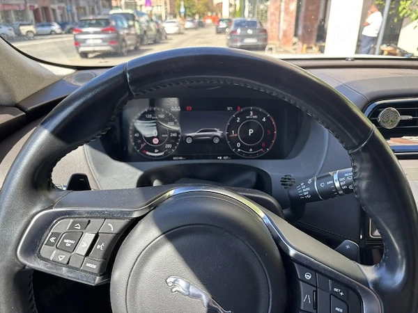 JAGUAR F-PACE 2020 — imagine 6