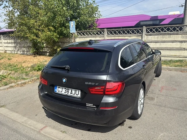 BMW Seria 5 2011 — imagine 10
